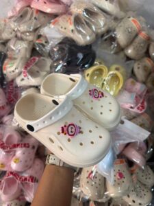 children mixed crocs 601